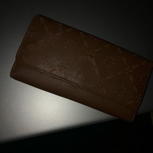 women's wallet